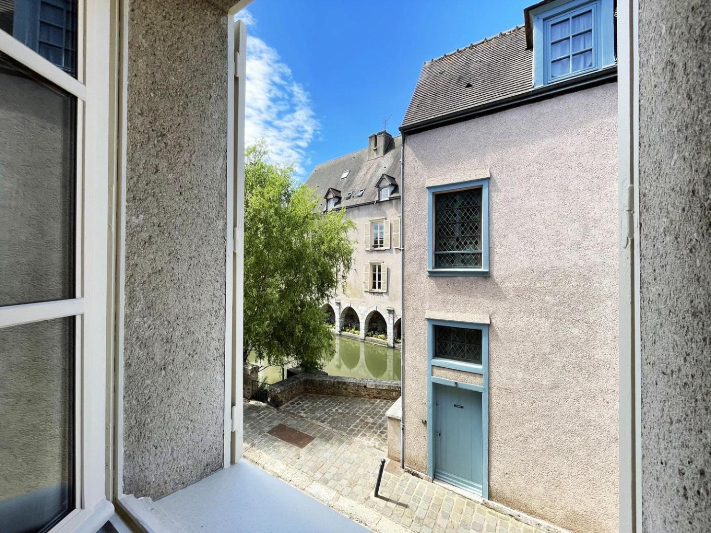 Au Bord De L'Eure - Free Parking Apartment Chartres Exterior foto