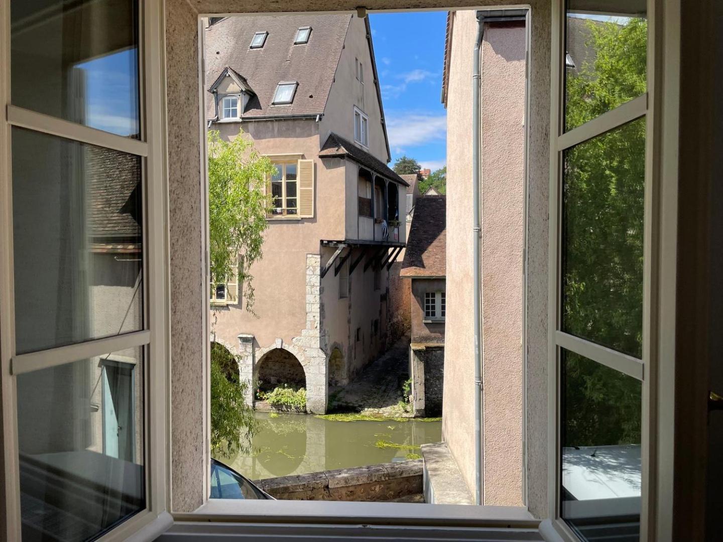 Au Bord De L'Eure - Free Parking Apartment Chartres Exterior foto