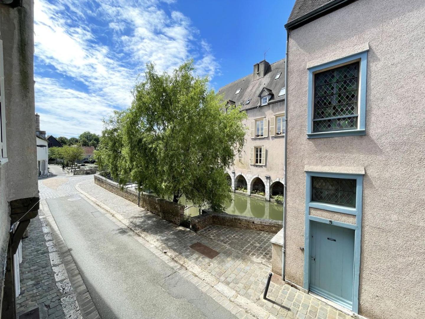 Au Bord De L'Eure - Free Parking Apartment Chartres Exterior foto